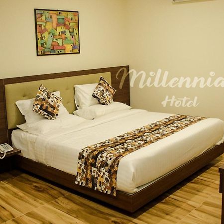 Anekal Millennials Hotel מראה חיצוני תמונה