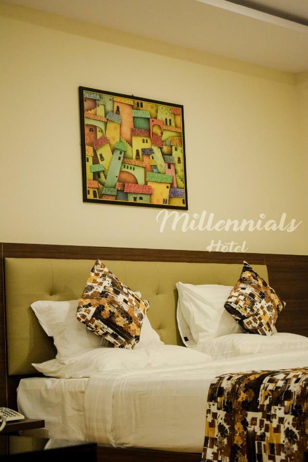 Anekal Millennials Hotel מראה חיצוני תמונה
