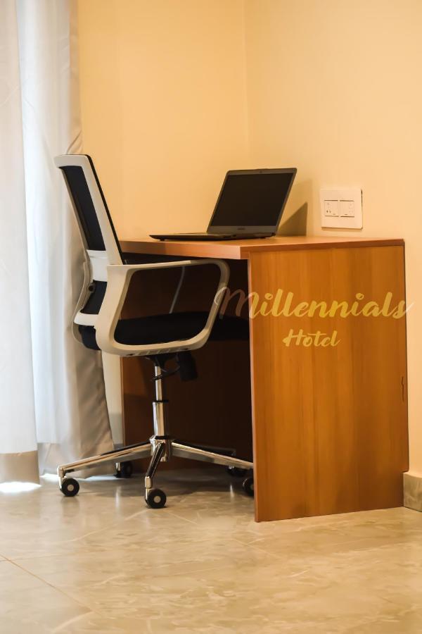 Anekal Millennials Hotel מראה חיצוני תמונה